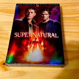 Complete 5th SEASON OF SUPERNATURAL